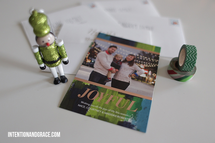 Tiny Prints Holiday Cards | 5 tips when ordering Christmas cards this season  |  intentionandgrace.com